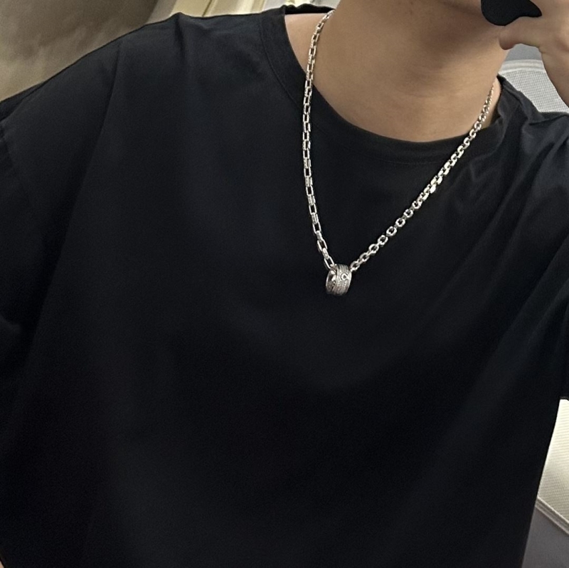 LV Necklaces